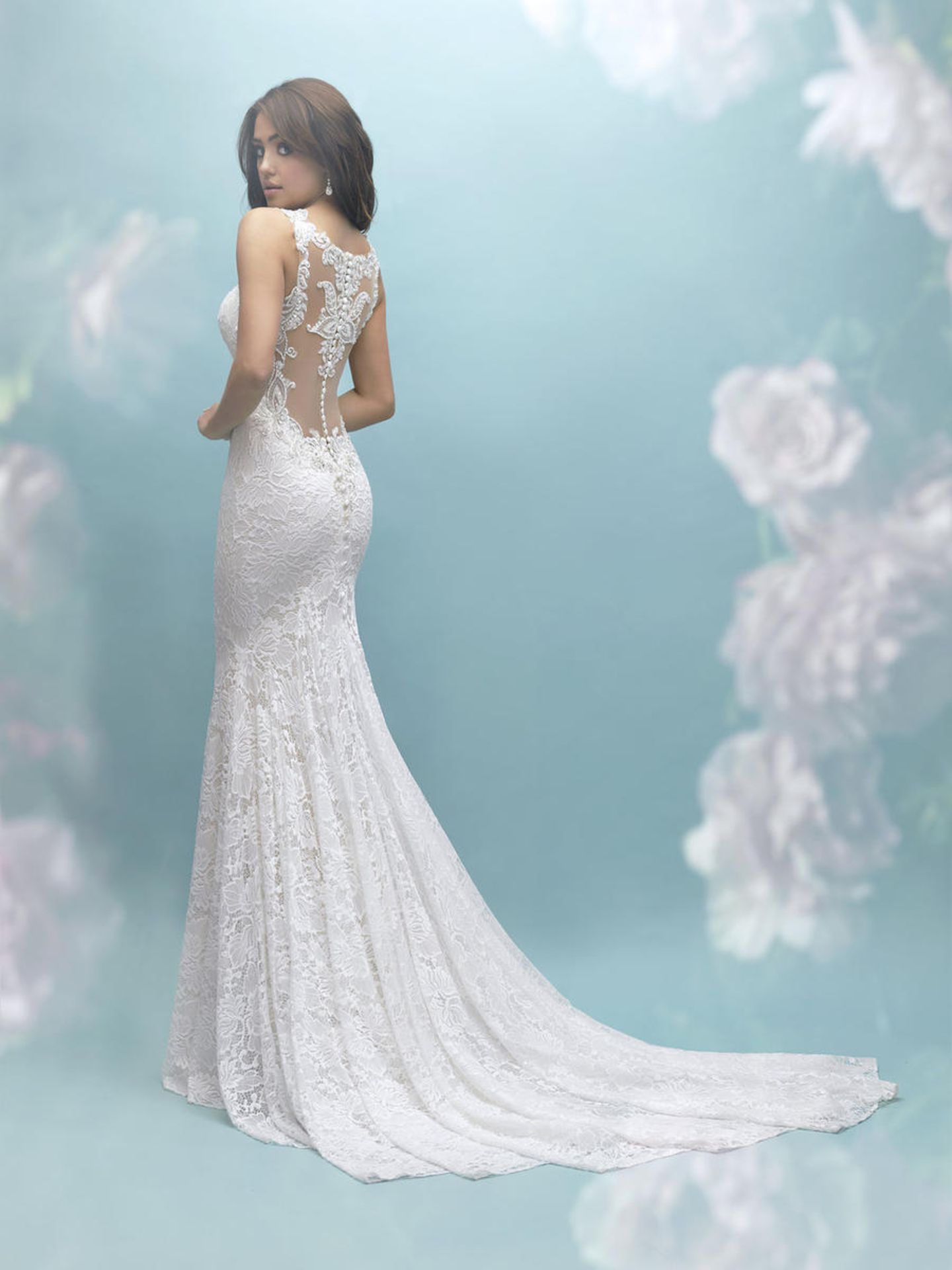 1 x ALLURE BRIDAL Stunning Lace And Beaded Plunge Neckline Designer Wedding Dress RRP £1,200 UK10 - Image 2 of 10