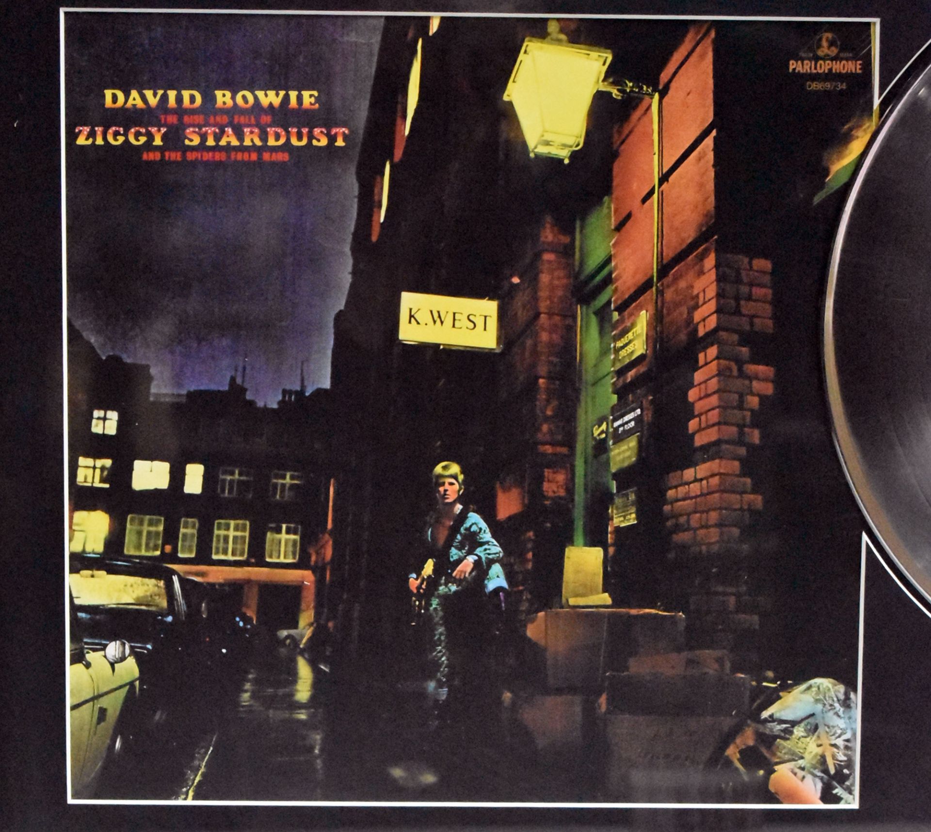 1 x DAVID BOWIE - The Rise And Fall Of Ziggy Stardust And The Spiders From Mars On Rca Records - Image 4 of 7