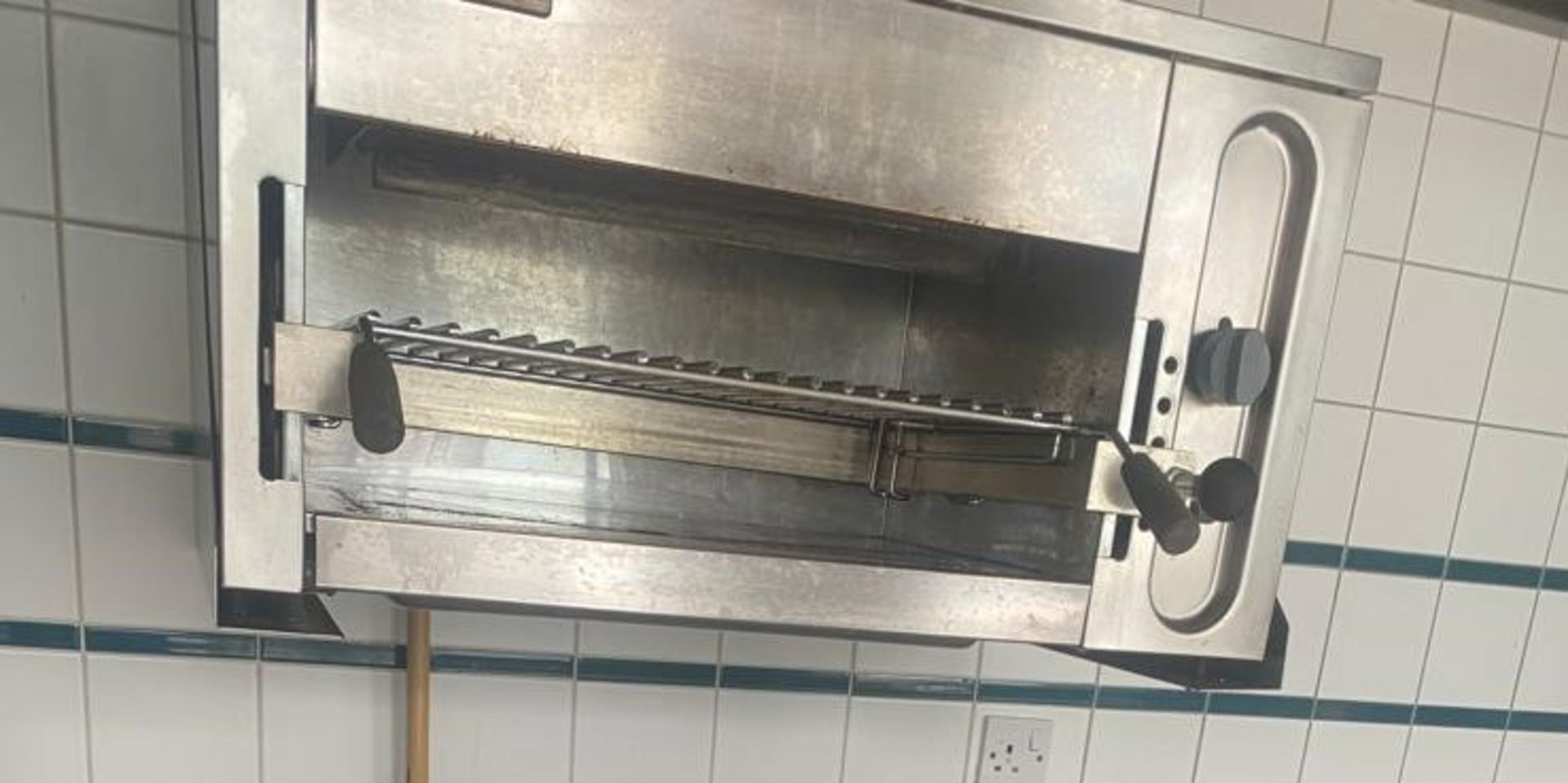 1 x Zanussi Natural Gas Salamander Grill - Stainless Steel Finish - Image 6 of 7