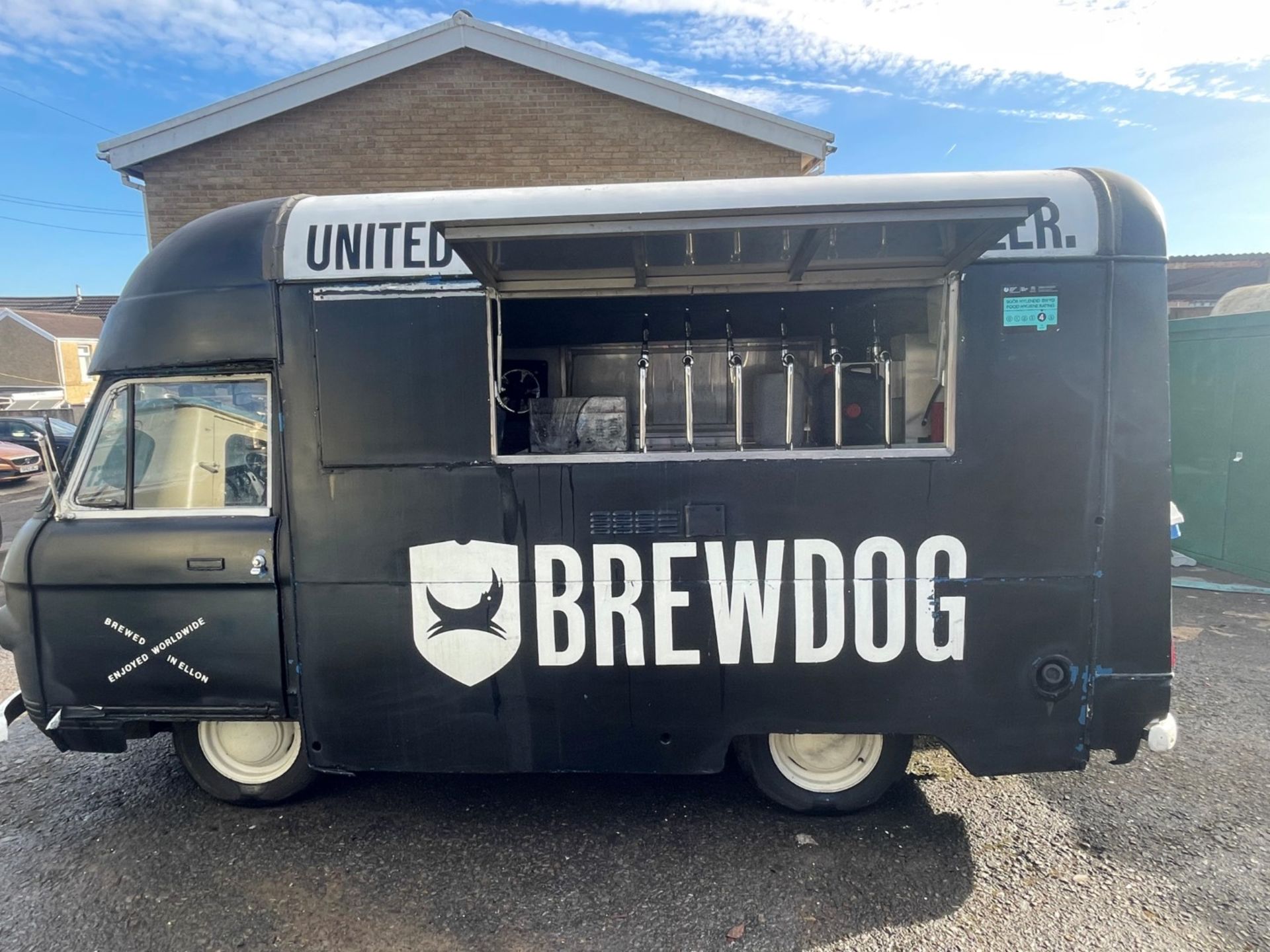 1 x Vintage Commer Converted Catering Van - CL847 - Location: Swansea SA6 - Image 17 of 19