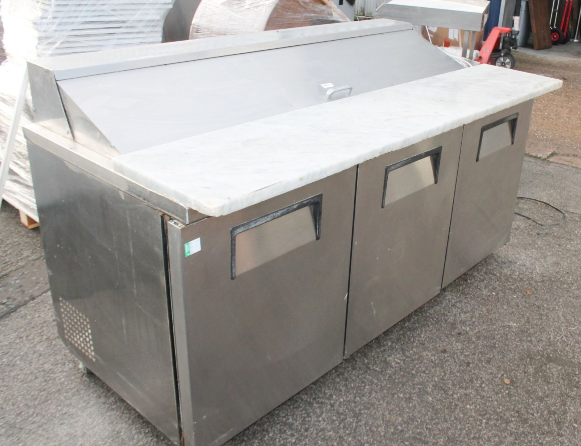 1 x Commercial 3-Door Refrigerated Counter In Stainless Steel - Ref: GEN763 WH2 - CL811 BEL - - Image 3 of 5