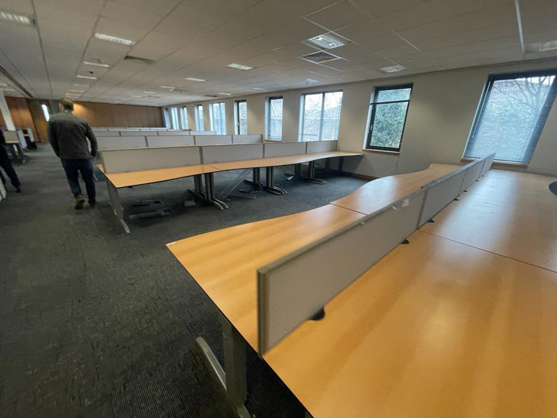 4 x Techo Wave Office Desks With Privacy Panels and Cable Tidy Cages - Beech Wood Finish - Image 6 of 17