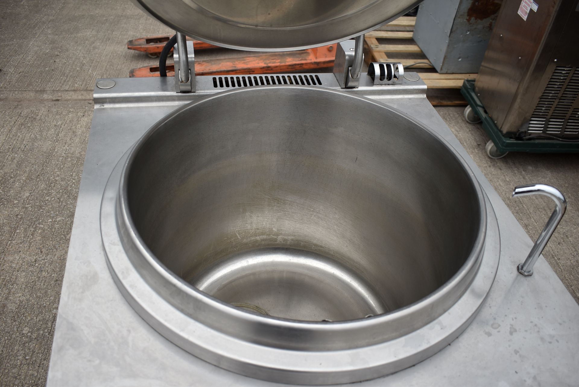 1 x Bonnet Advancia Boiling Pan With Stainless Steel Finish - 3 Phase - RRP: £8,000 - Image 13 of 14