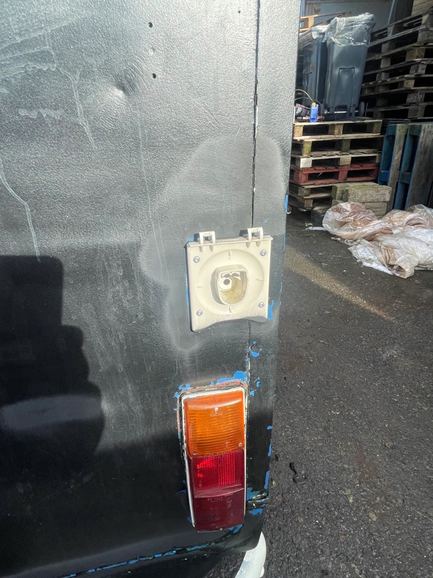 1 x Vintage Commer Converted Catering Van - CL847 - Location: Swansea SA6 - Image 9 of 19