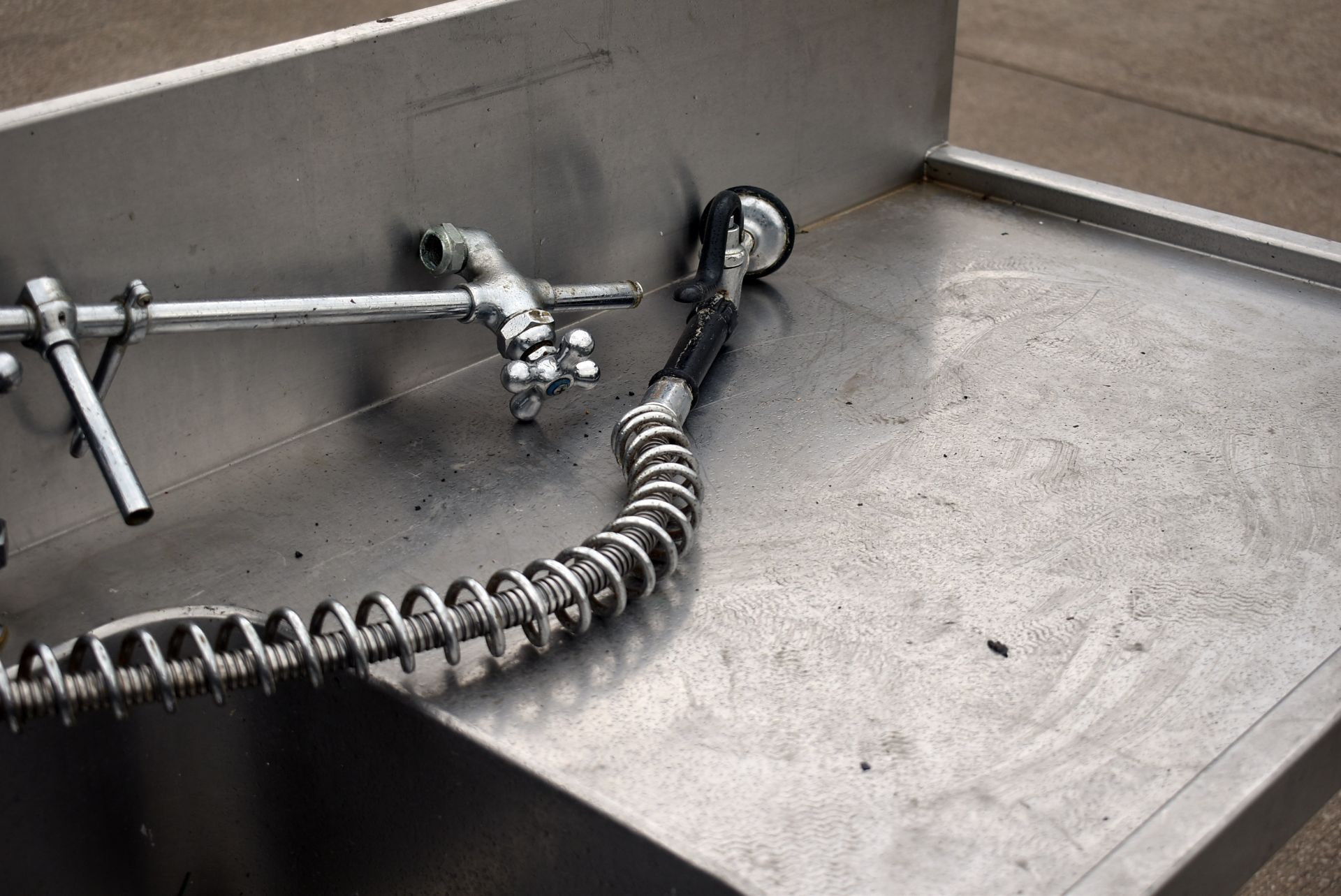 1 x Stainless Steel Kitchen Sink Prep Area - Image 3 of 9