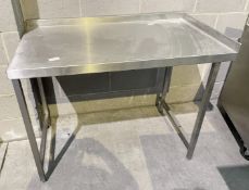 1 x Stainless Steel Commercial Prep Table With Corner Upstand - Dimensions: W118x70x87cm - Ref: