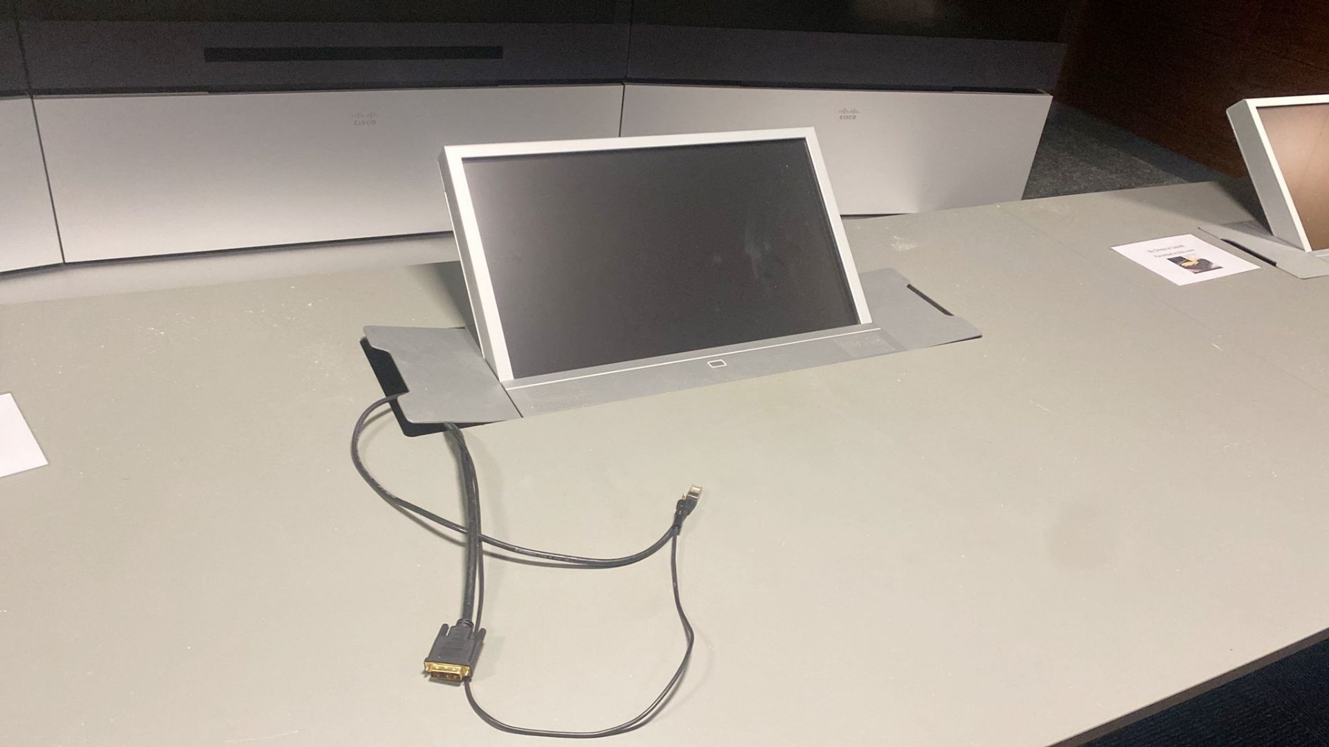 1 x Cisco Tandberg TelePresence T3 Video Conferencing System Featuring 3 x 65 Inch TelePresence HD - Image 14 of 59