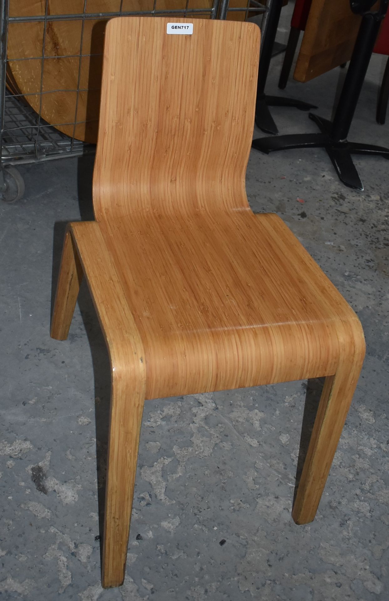 1 x Stylish Wooden Chair With A Curved Design - Dimensions: H80 x W42 x D58cm / Seat 44cm - Ref: - Image 6 of 7