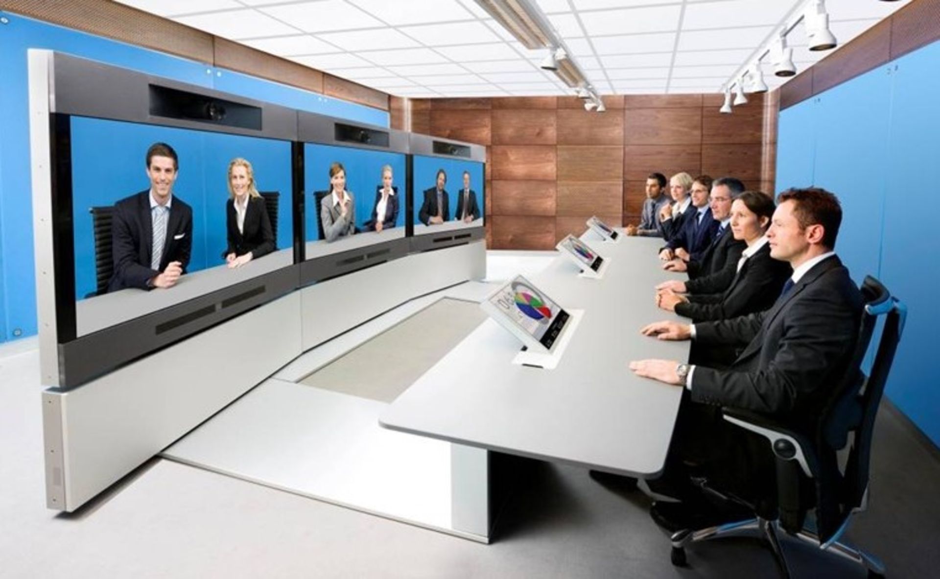1 x Cisco Tandberg TelePresence T3 Video Conferencing System Featuring 3 x 65 Inch TelePresence HD - Image 47 of 59