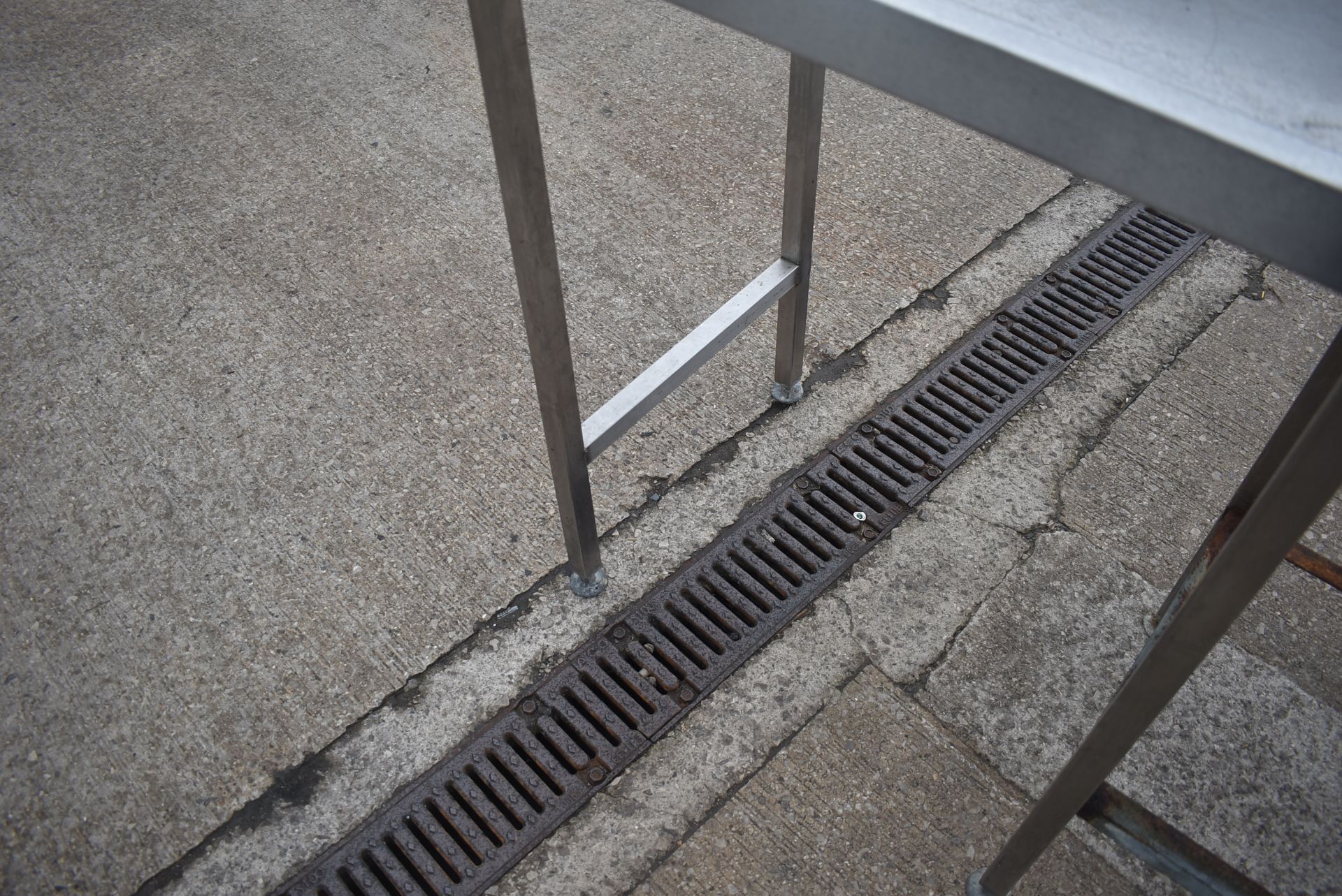 1 x Stainless Steel Kitchen Sink Prep Area - Image 6 of 9