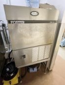 1 x Foster Commercial FMIF120 Integral Air Cooled Ice Flaker Unit, With Stand - From a Popular