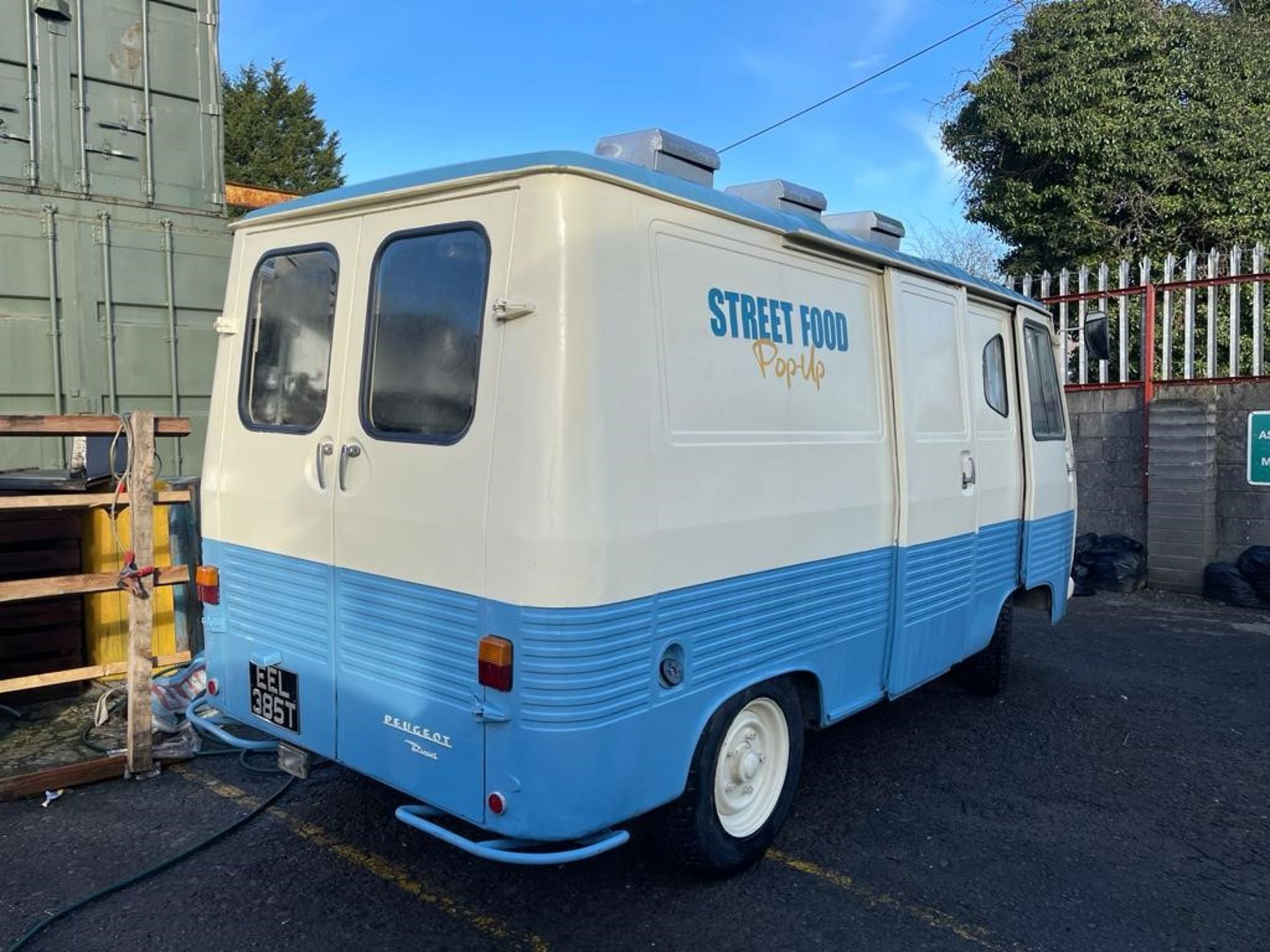 1 x Vintage 1978 Peugeot J7 1900cc Diesel Converted Catering Van - CL847 - Location: Swansea SA6 - Image 2 of 12