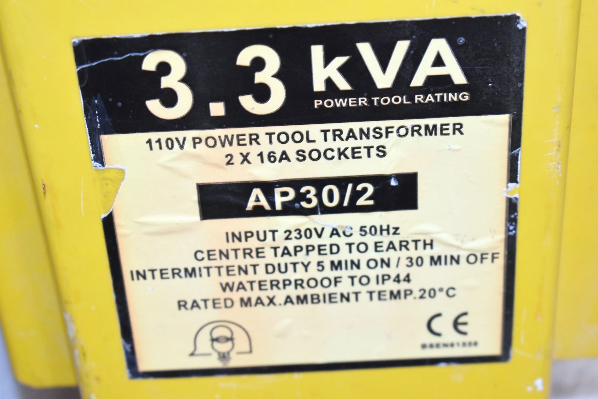 1 x Site Transformer For 110v Tools and Lighting - 3.3kva - 2 x 16A Sockets - 240v to 110v - Image 4 of 4