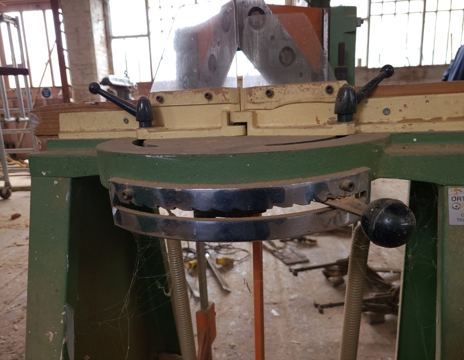 1 x Frame Angle Cutting Machine - Ref: CNT227 - CL846 - Location: Oxford OX2 - Image 16 of 17