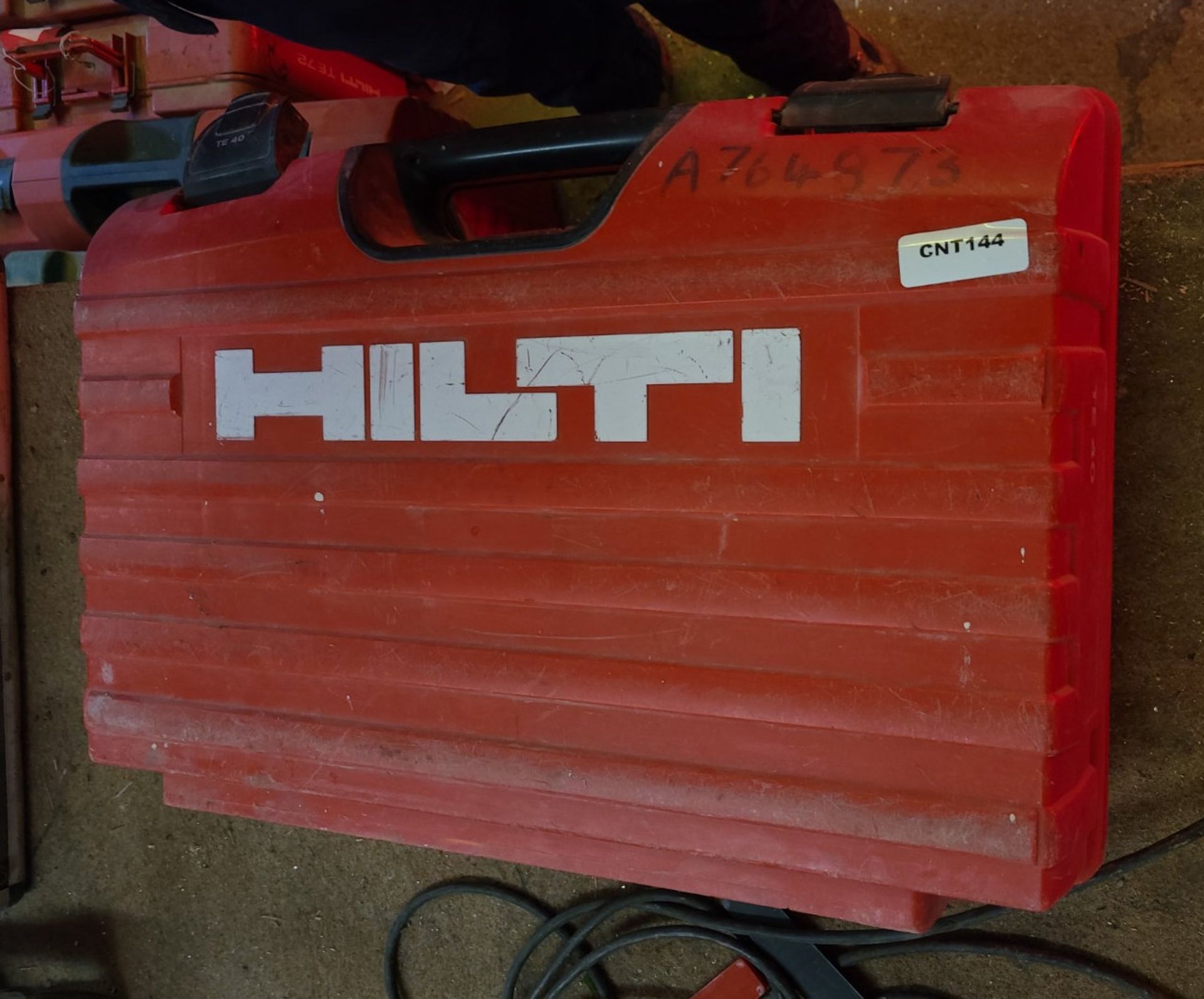 1 x Hilti TE40-Avr Combi Hammer Drill In Case - Ref: CNT144 - CL846 - Location: Oxford OX2 - Image 4 of 5