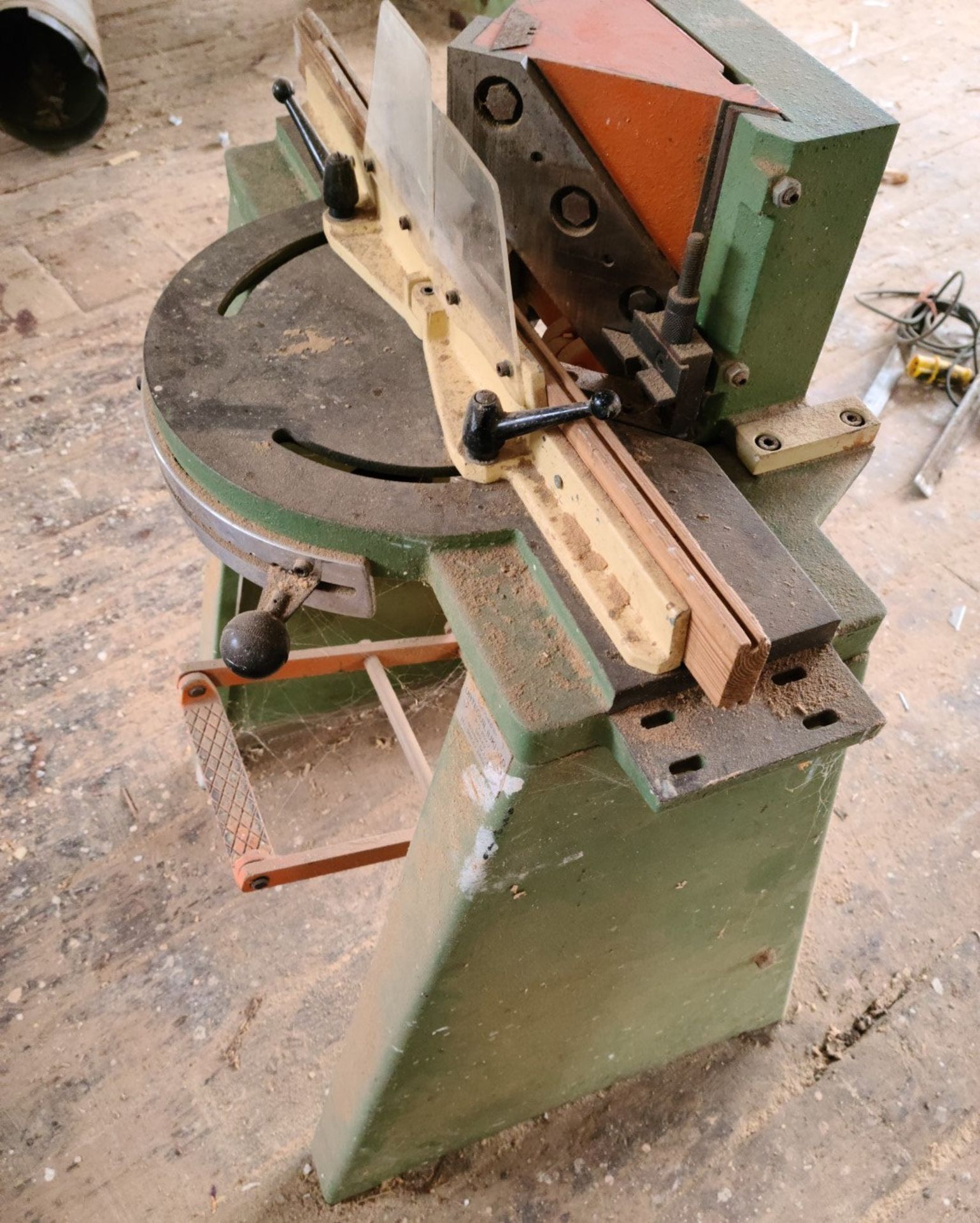 1 x Frame Angle Cutting Machine - Ref: CNT227 - CL846 - Location: Oxford OX2 - Image 2 of 17