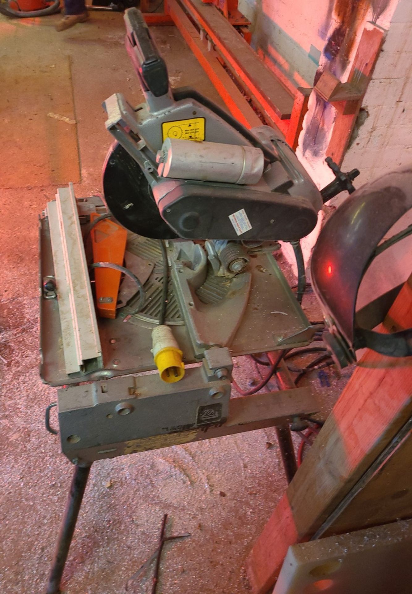 1 x Elu Mitre Saw - Ref: CNT153 - CL846 - Location: Oxford OX2This lot is from a recently closed - Image 3 of 9