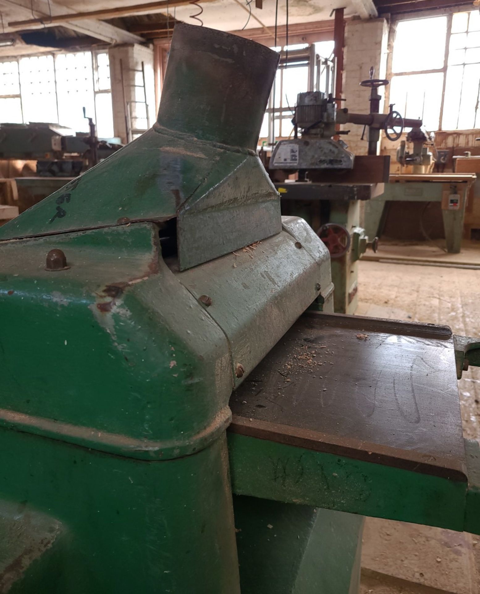 1 x Wadkin 12" Planer - Ref: CNT230 - CL846 - Location: Oxford OX2This lot is from a recently closed - Image 4 of 13