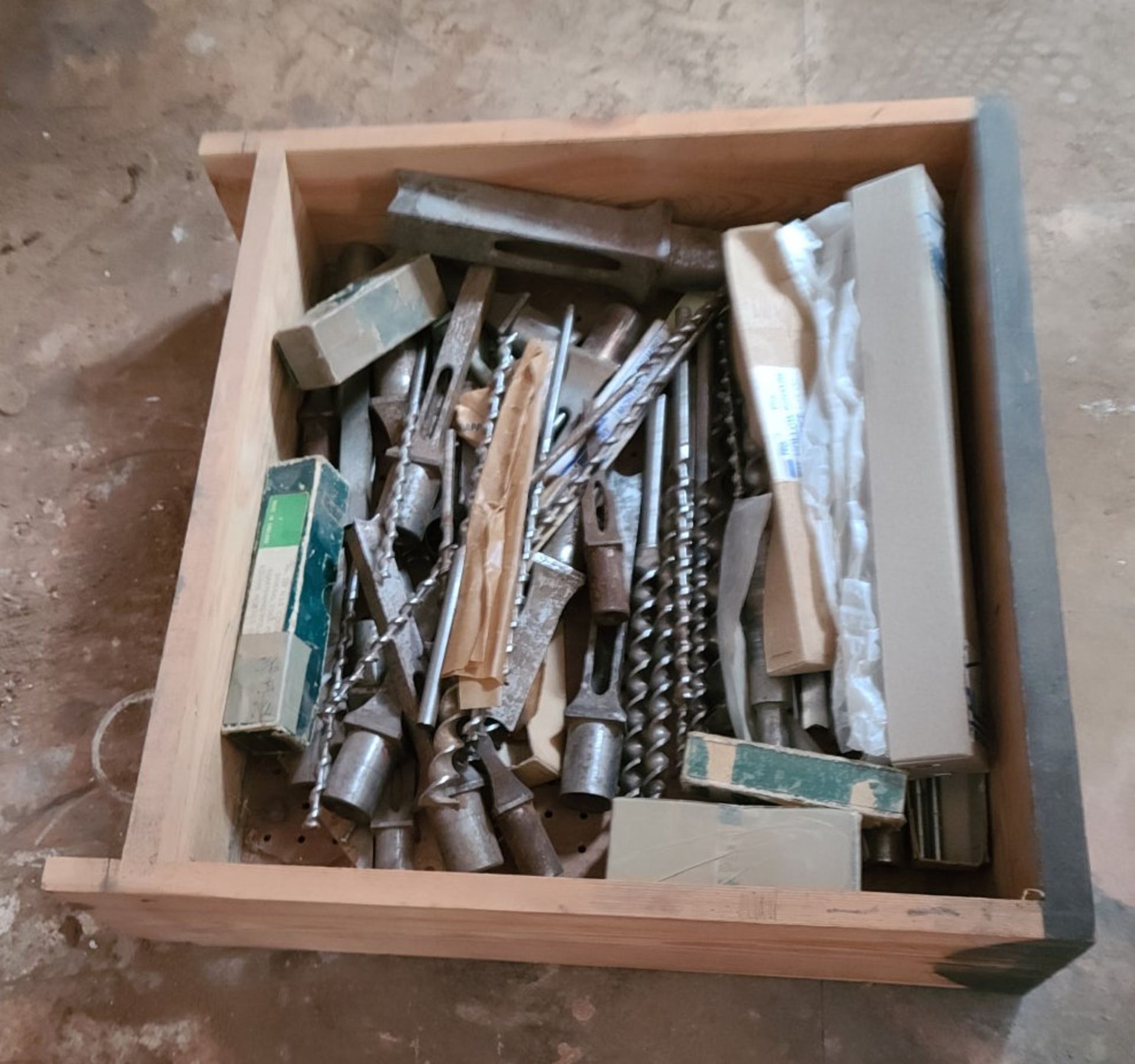 1 x Drawer Of Bits (For Planing) - Ref: CNT197 - CL846 - Location: Oxford OX2This lot is from a - Image 2 of 8