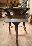 1 x Fox Machine Co Timber Hand Angle or Straight Guillotene - CL846 - Location: Oxford OX2