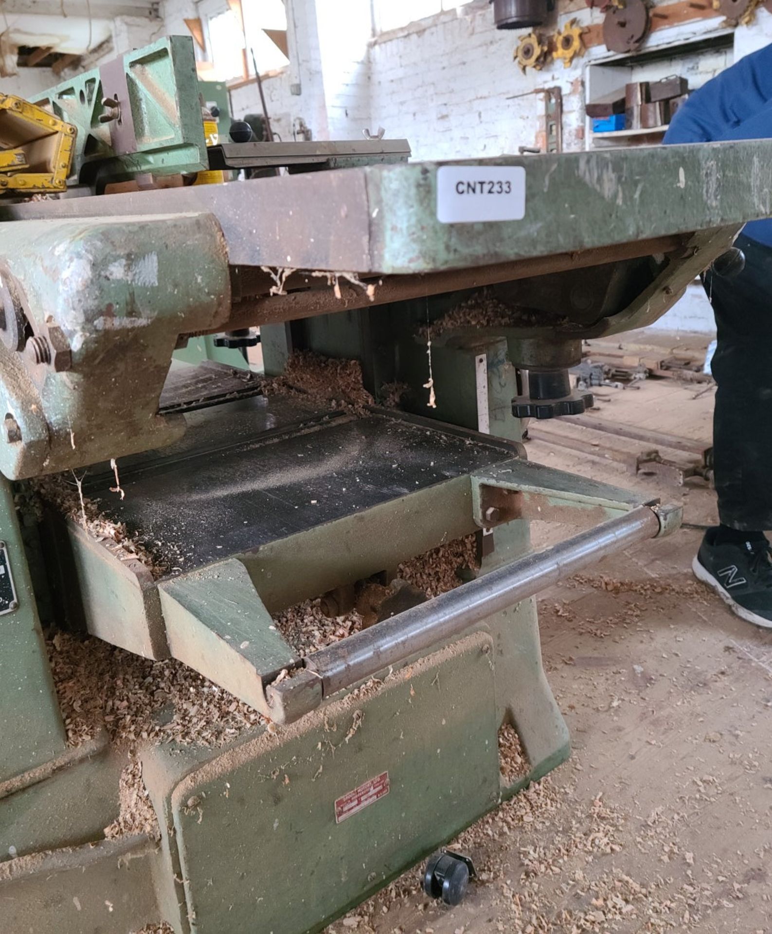 1 x Wadkin 18" Planer Thicknesser - Ref: CNT233 - CL846 - Location: Oxford OX2 - Image 2 of 17