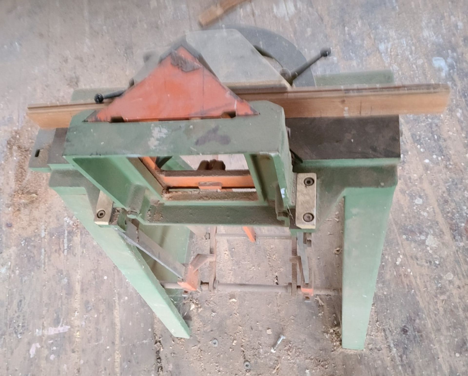 1 x Frame Angle Cutting Machine - Ref: CNT227 - CL846 - Location: Oxford OX2 - Image 9 of 17