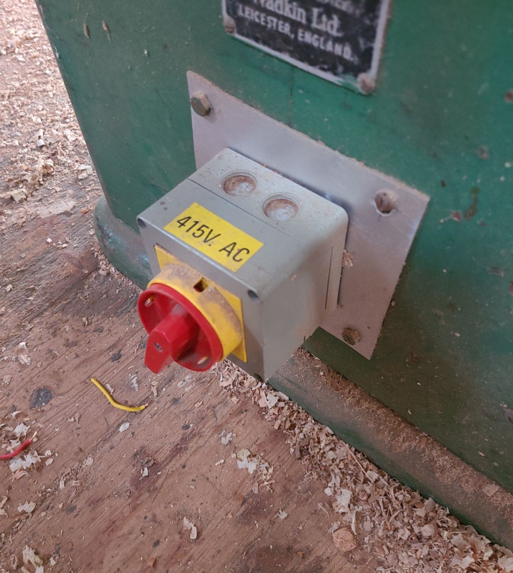 1 x Wadkin 12" Planer - Ref: CNT230 - CL846 - Location: Oxford OX2This lot is from a recently closed - Image 9 of 13