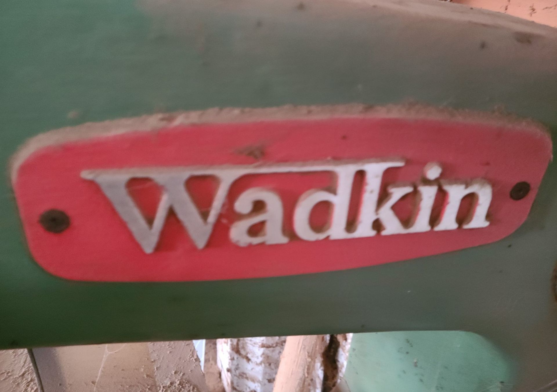 1 x Wadkin Router - Features Spindle Lock And Rise And Fall Table - Pictured Bits And Blades Are Not - Image 13 of 16