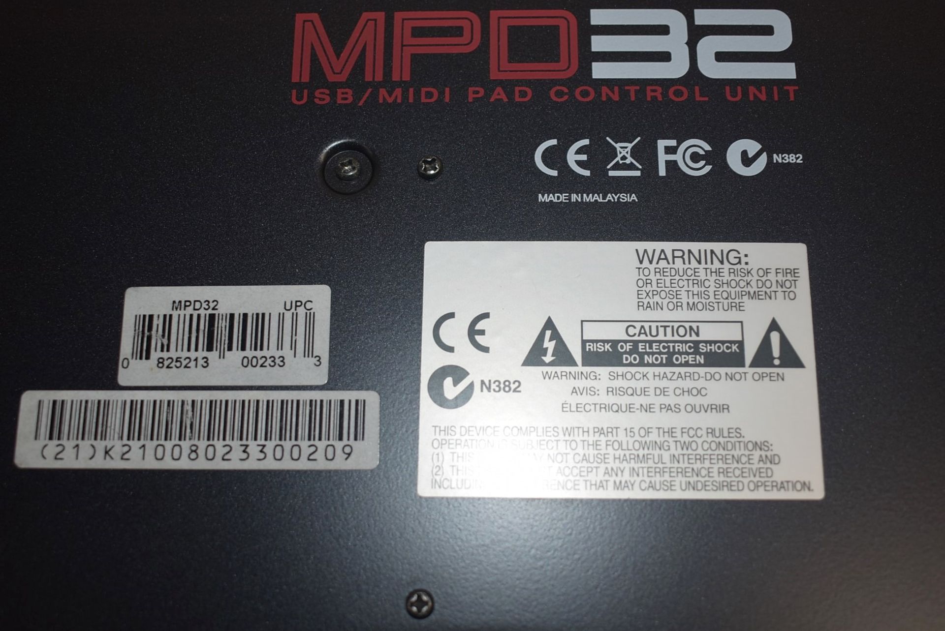 1 x AKAI Professional MPD32 USB/Midi MPC Pad Controller, Musicians and DJs - Ref: DS7606 ALT WH2 - - Image 5 of 10