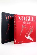 1 x VOGUE: Vogue The Shoe By The Conde Nast, 300 Images Of Shoes In British Vogue By Harriet Quick