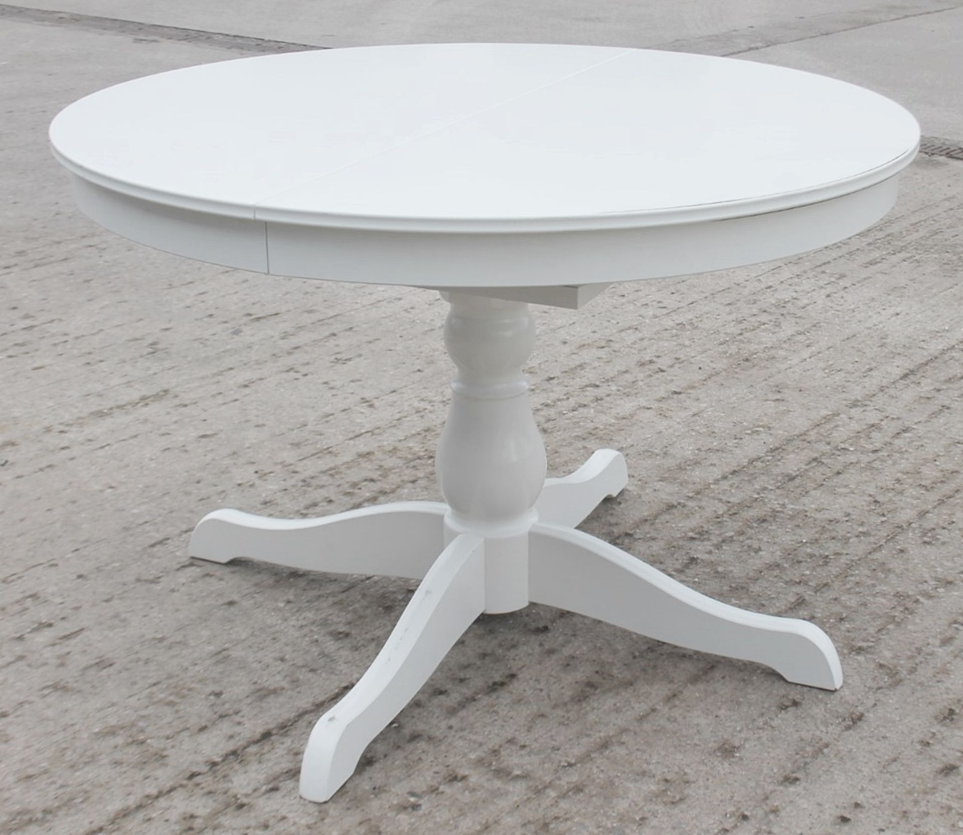 1 x Round Extending Wooden Table In White - Recently Relocated From An Exclusive Property - Ref: