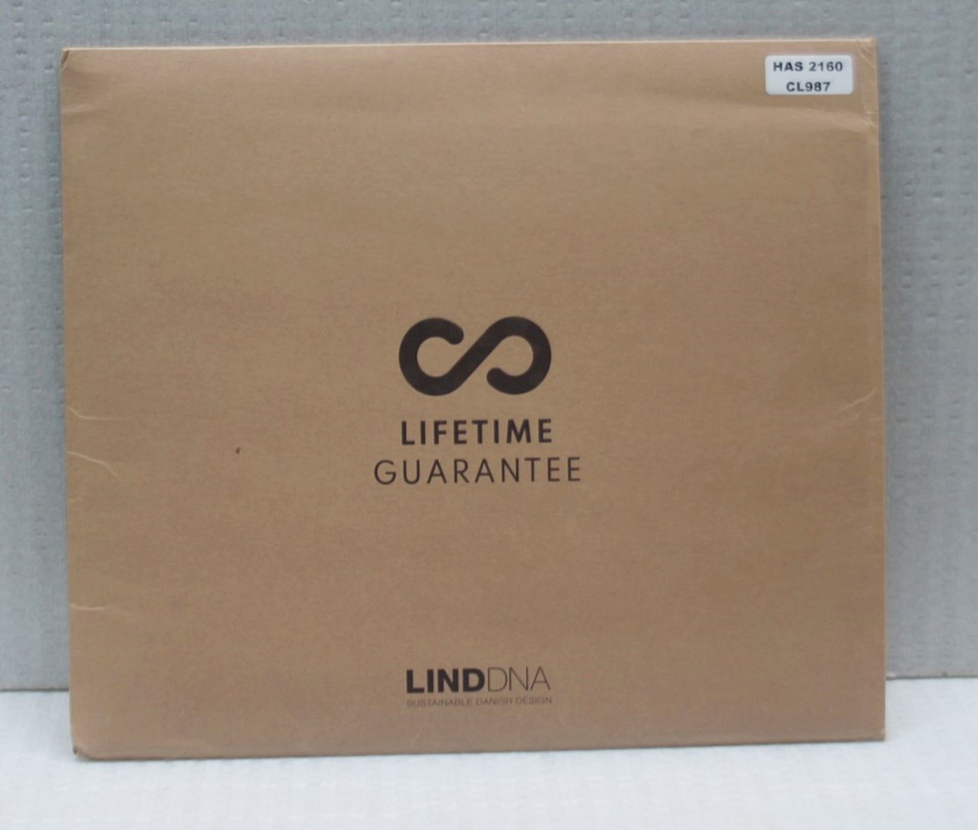 Set of 4 x LIND DNA 'Nupo' Leather Curved Table Mats, In Black - Original Price £72.95 - Image 4 of 5