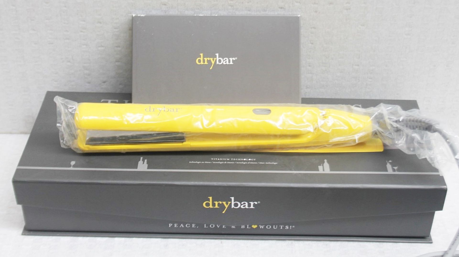 1 x DRYBAR 'The Tress Press' Digital Hair Styling Iron - Original Price £139.00 - Image 5 of 8