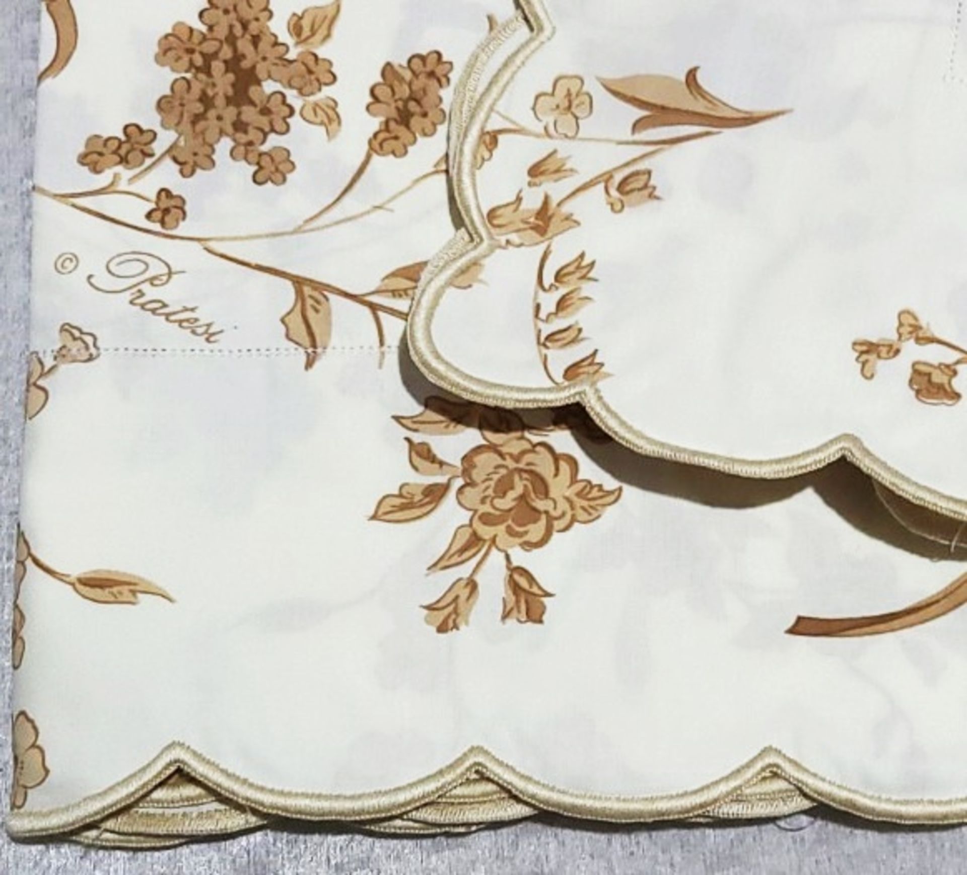 Set Of 2 x PRATESI Brown Floral Ribbon Print with Scallop Hem In Gold Off White Sham 50x75cmn - Image 3 of 5