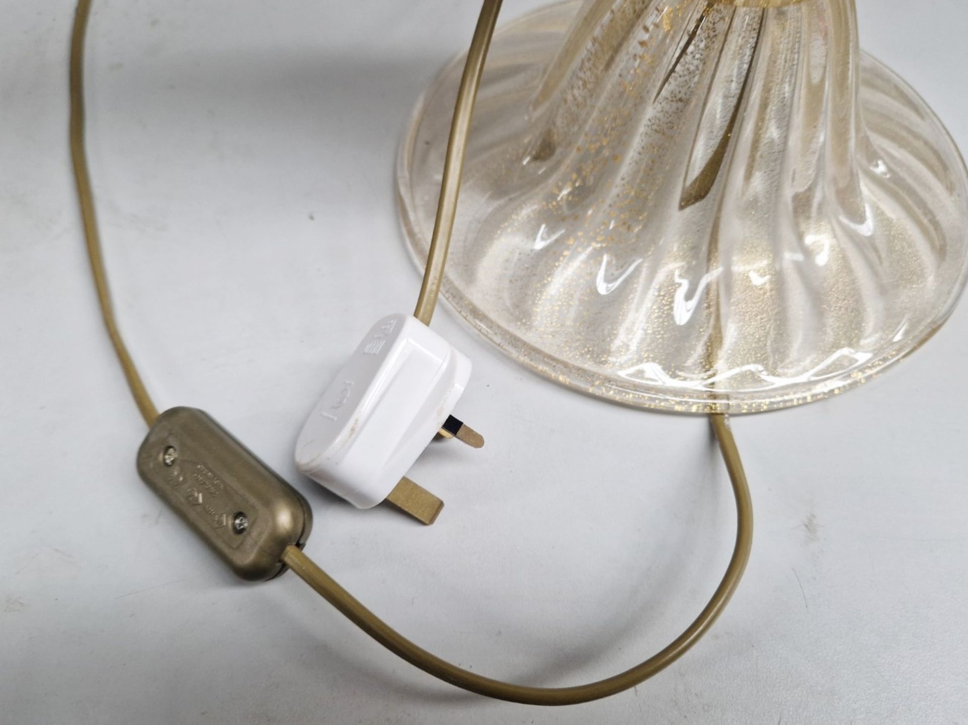 Set Of 2 x Mid-Century Classic Blown Murano Glass Table Lamp With Gold Flecks & Metallic Shades - Image 10 of 11