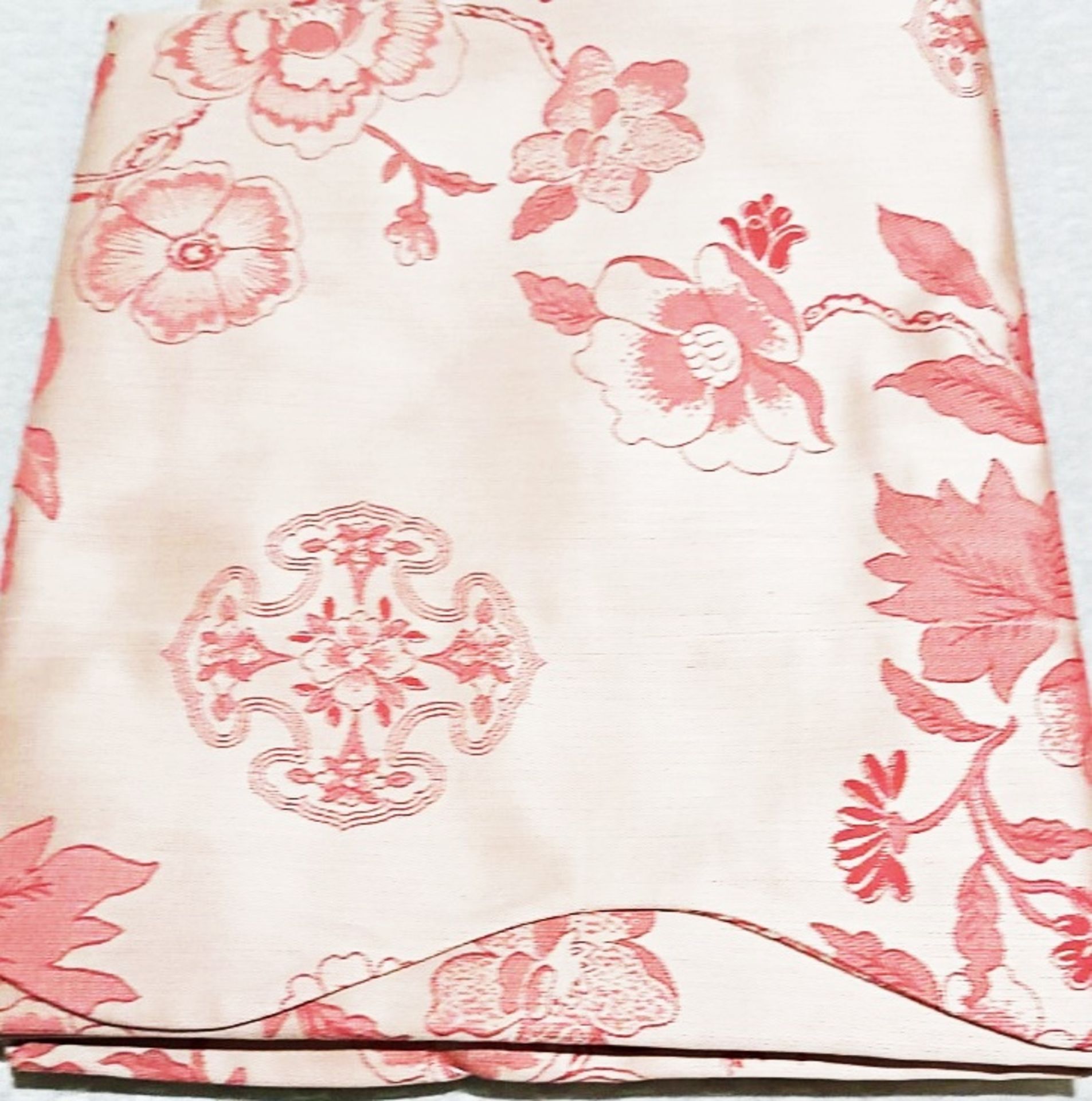 Set Of 2 x PRATESI 'Cina' Jacquard Pink Floral Print Pillow Shams (50x75cm)