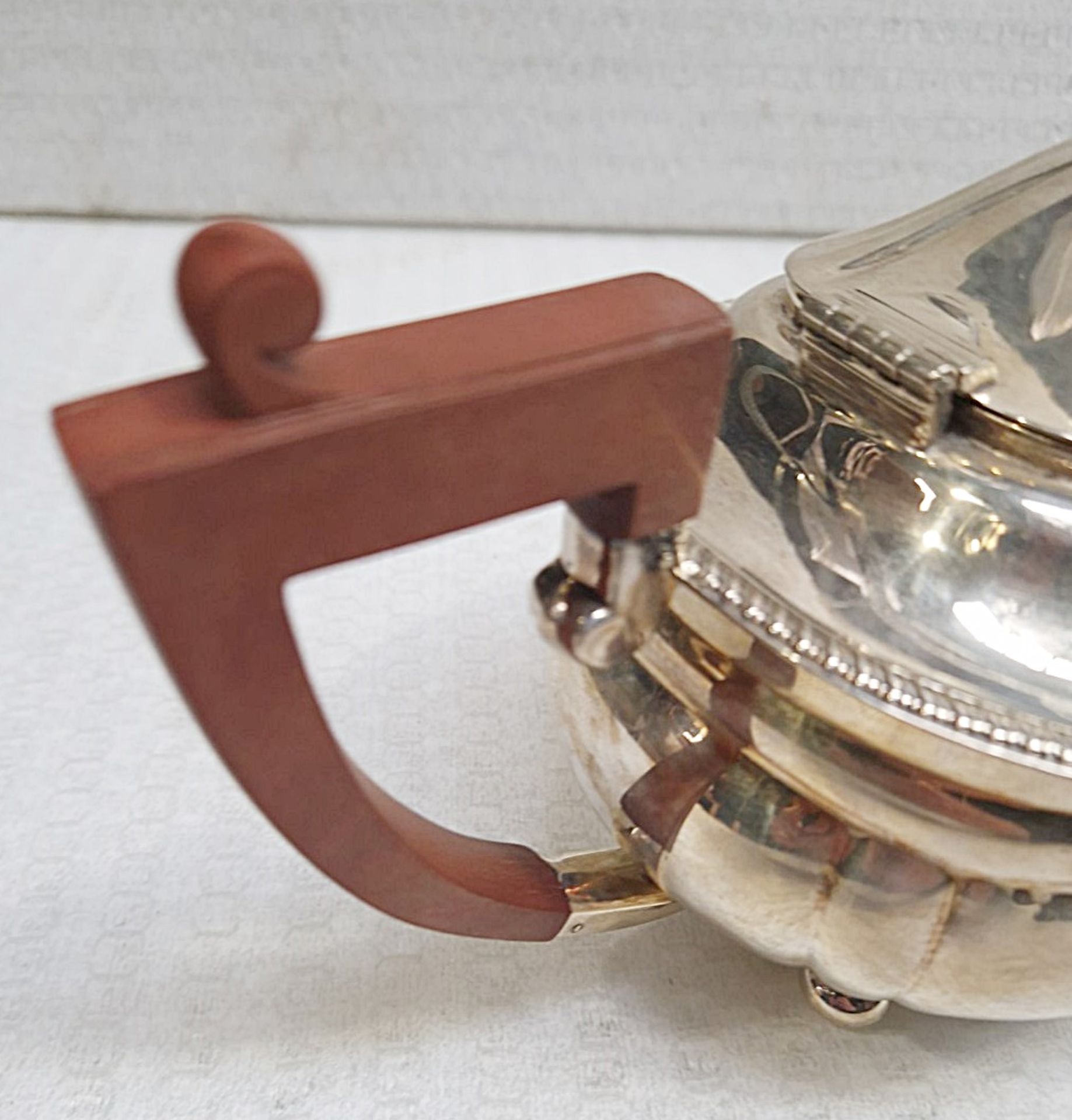 1 x ELKINGTON & CO Sterling Silver Teapot In 'George I' Style Hinged Top & Pear Wood Handle - Image 7 of 7
