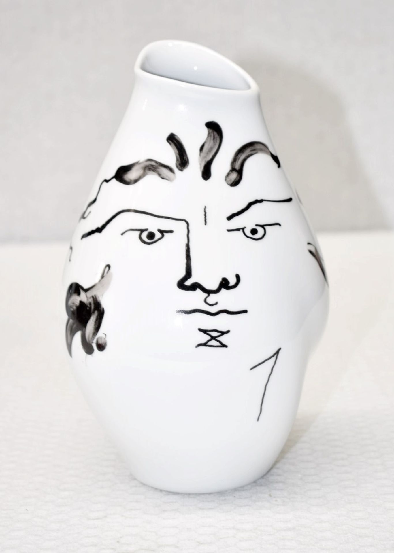 1 x JEAN COCTEAU / ROSENTHAL 'Tetes Face' Sculptural Glazed Porcelain Art Vase, 22cm - Circa 1970