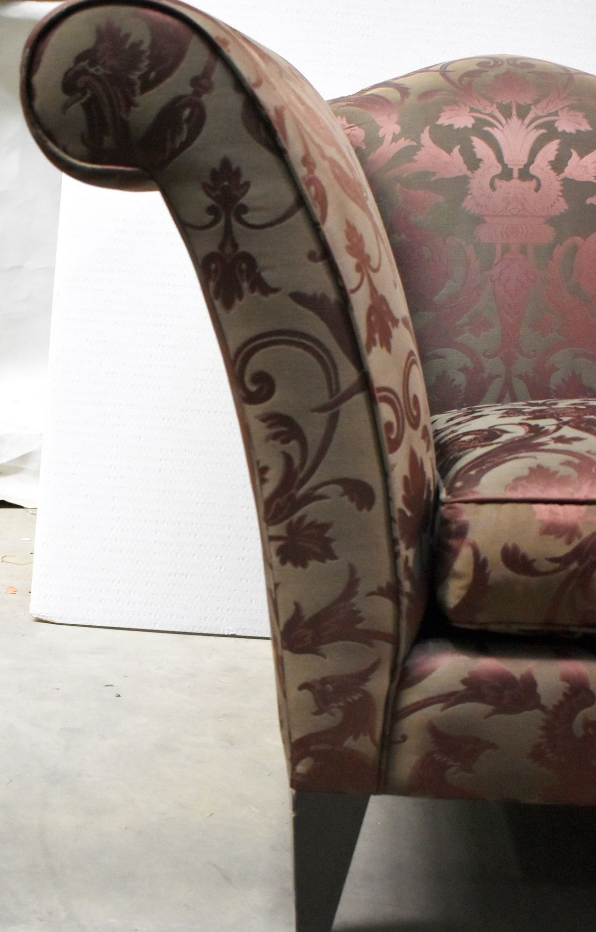 1 x DONGHIA John Hutton Designed 3 Seater Sofa, Rose & Cream Mythical & Frond Print With Wood Legs - Image 2 of 9