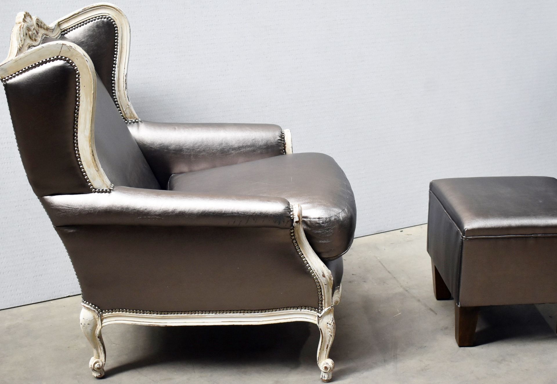 1 x Baroque Armchair In Silver Leather High Back Carved Leaf Detailing, Studded & Matching Ottoman - Image 7 of 10