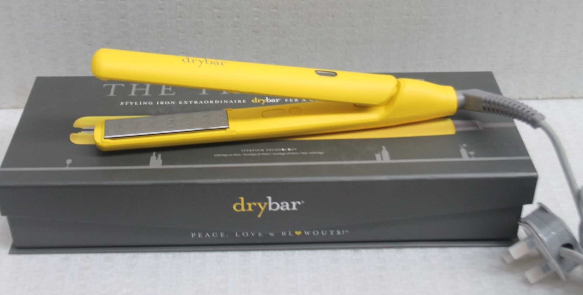 1 x DRYBAR 'The Tress Press' Digital Hair Styling Iron - Original Price £139.00 - Image 8 of 8