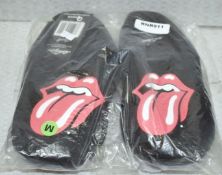 1 x Pair of Rolling Stones Slippers - Officially Licensed Merchandise by Bravado - Size: Medium -