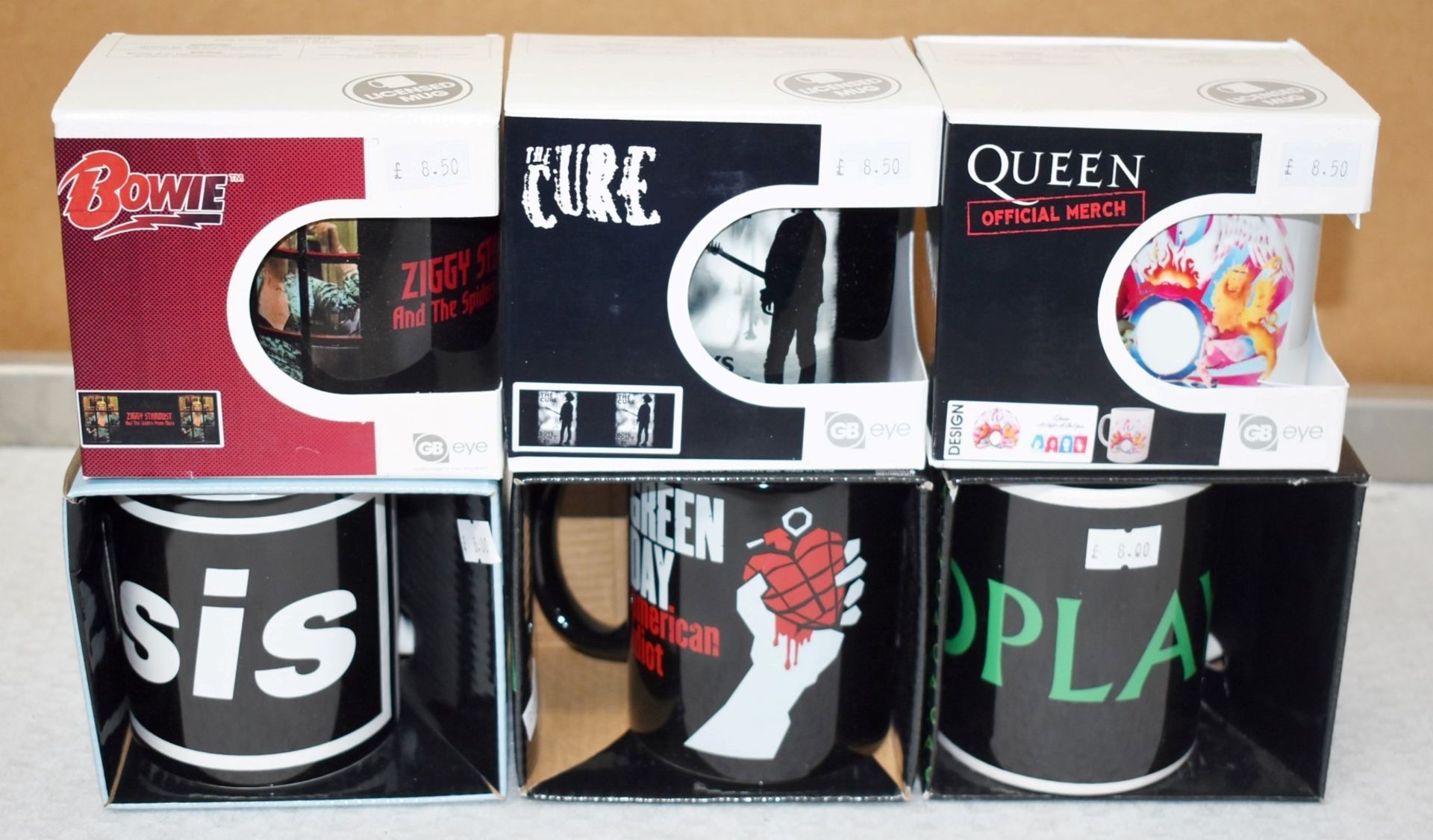 6 x Assorted Rock n Roll Themed Band Drinking Mugs - Includes Green Day, Oasis, Coldplay, Bowie,