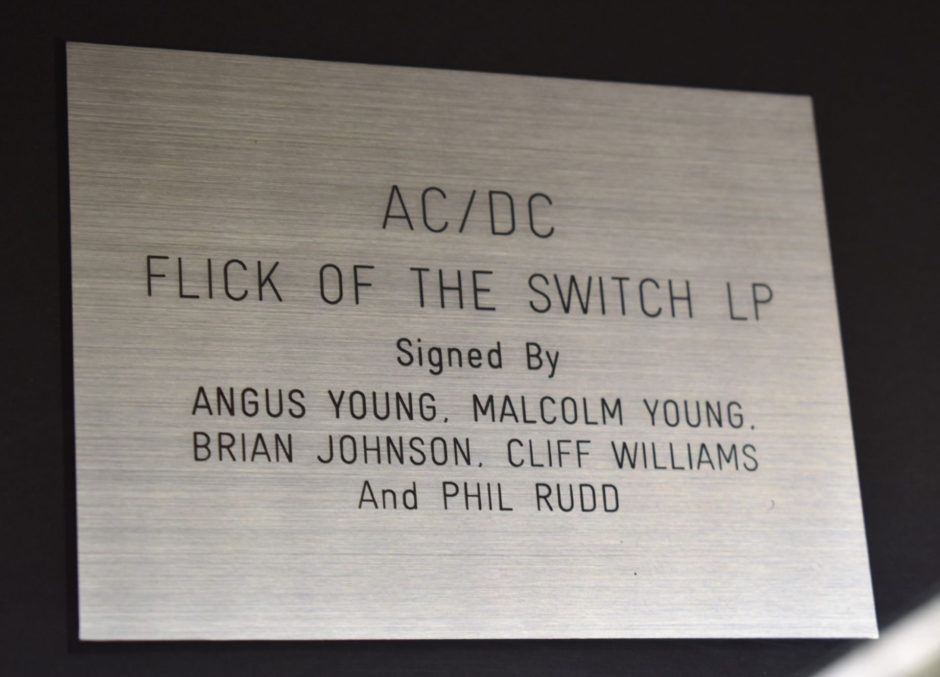 1 x Authentic AC/DC Autographs With COA - Flick of The Switch Album Cover Signed By Dave Evans, - Image 14 of 14