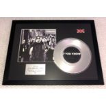 1 x Oasis 'D'You Know What I Mean' Silver 7 Inch Vinyl - Mounted and Presented in Black Frame - Ref:
