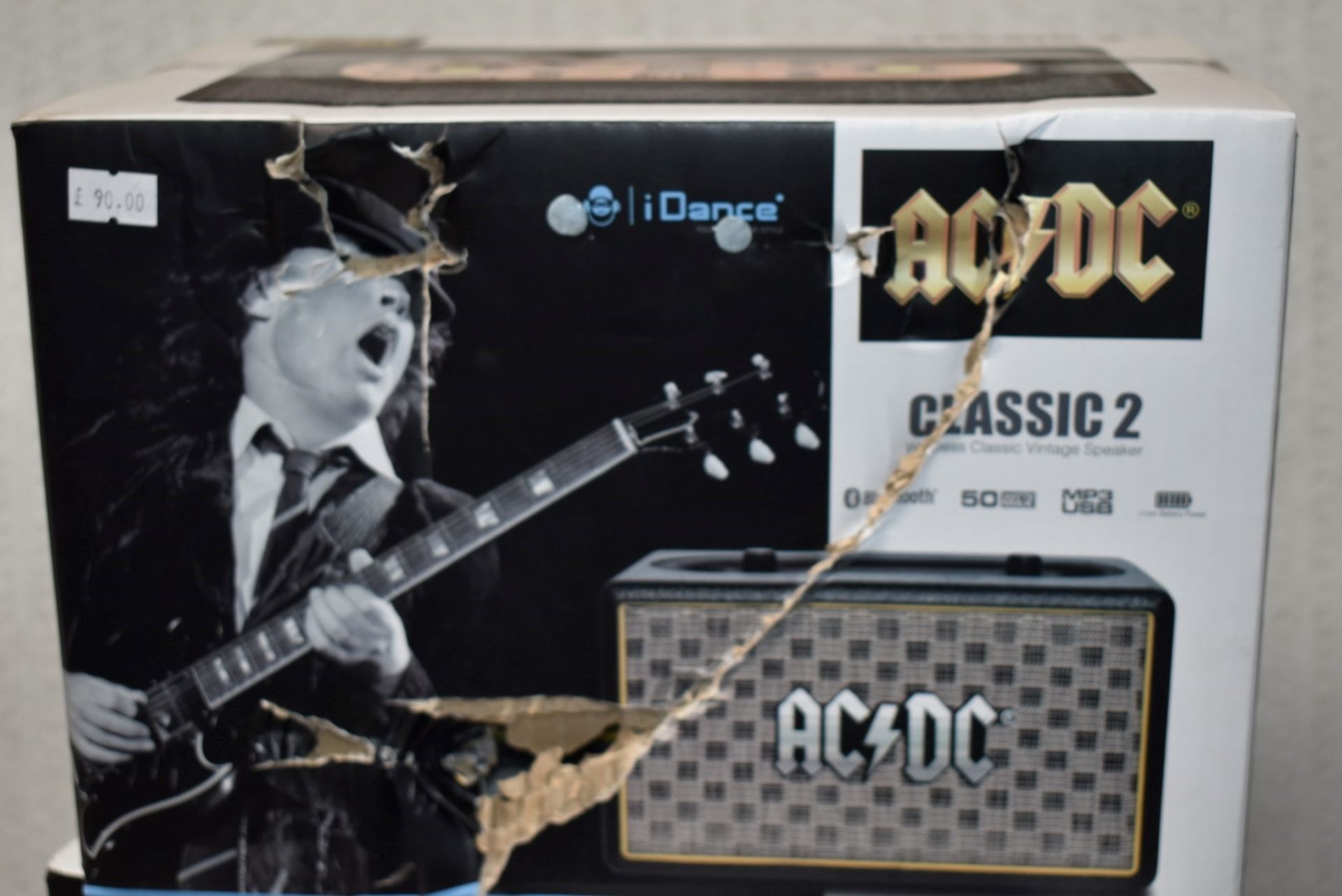 1 x iDance ACDC Vintage Amp Style Classic 2 Bluetooth Speaker - 50W Power - USB/MP3 Playback or - Image 3 of 4