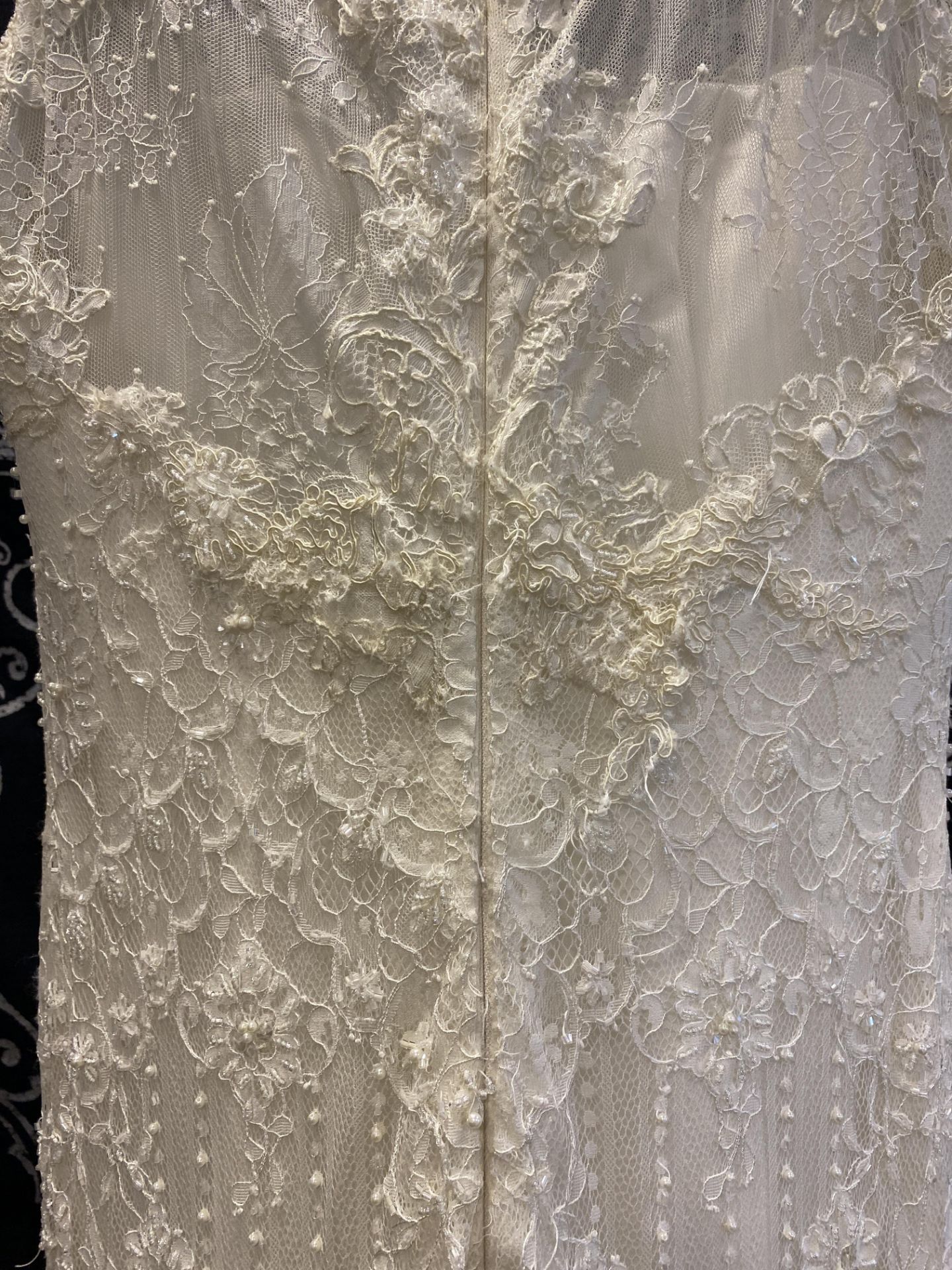 1 x LUSAN MANDONGUS Lace And Beaded Designer Wedding Dress Bridal Gown RRP £1,200 UK 12 - Image 10 of 12