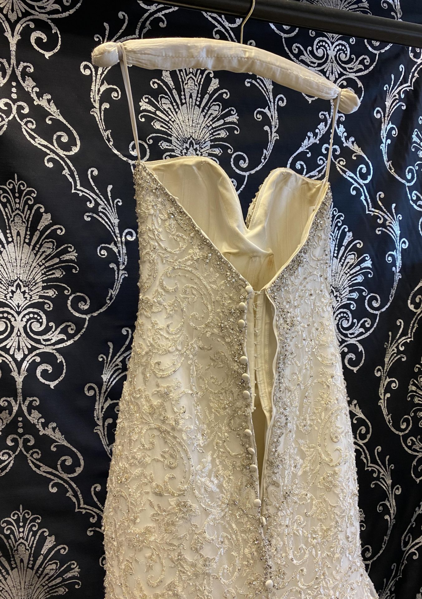 1 x ALLURE '9275' Timeless Strapless Lace And Chiffon Mermaid Designer Wedding Dress RRP £2,250 UK12 - Image 8 of 11