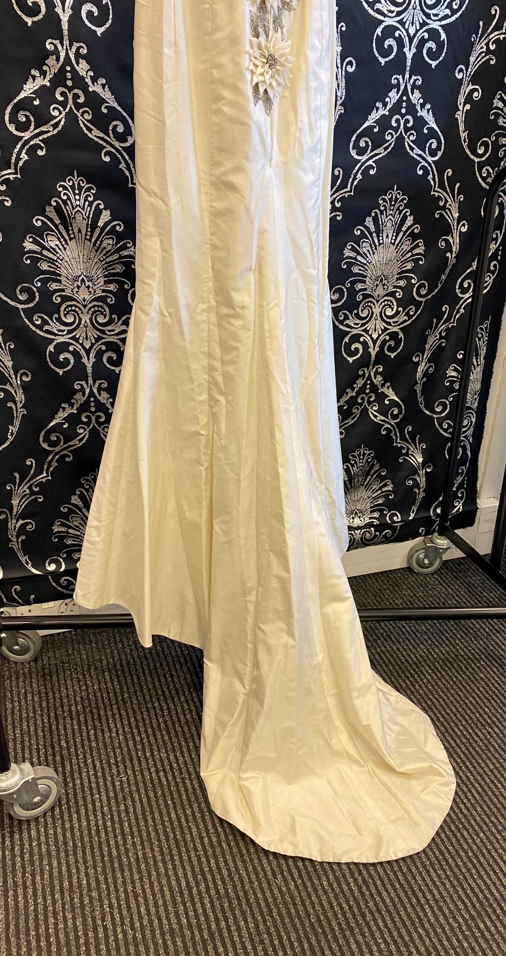 1 x ALAN HANNAH 'Electra' Stunning Fishtail Designer Wedding Dress RRP £2,330 UK 12 - Image 10 of 11