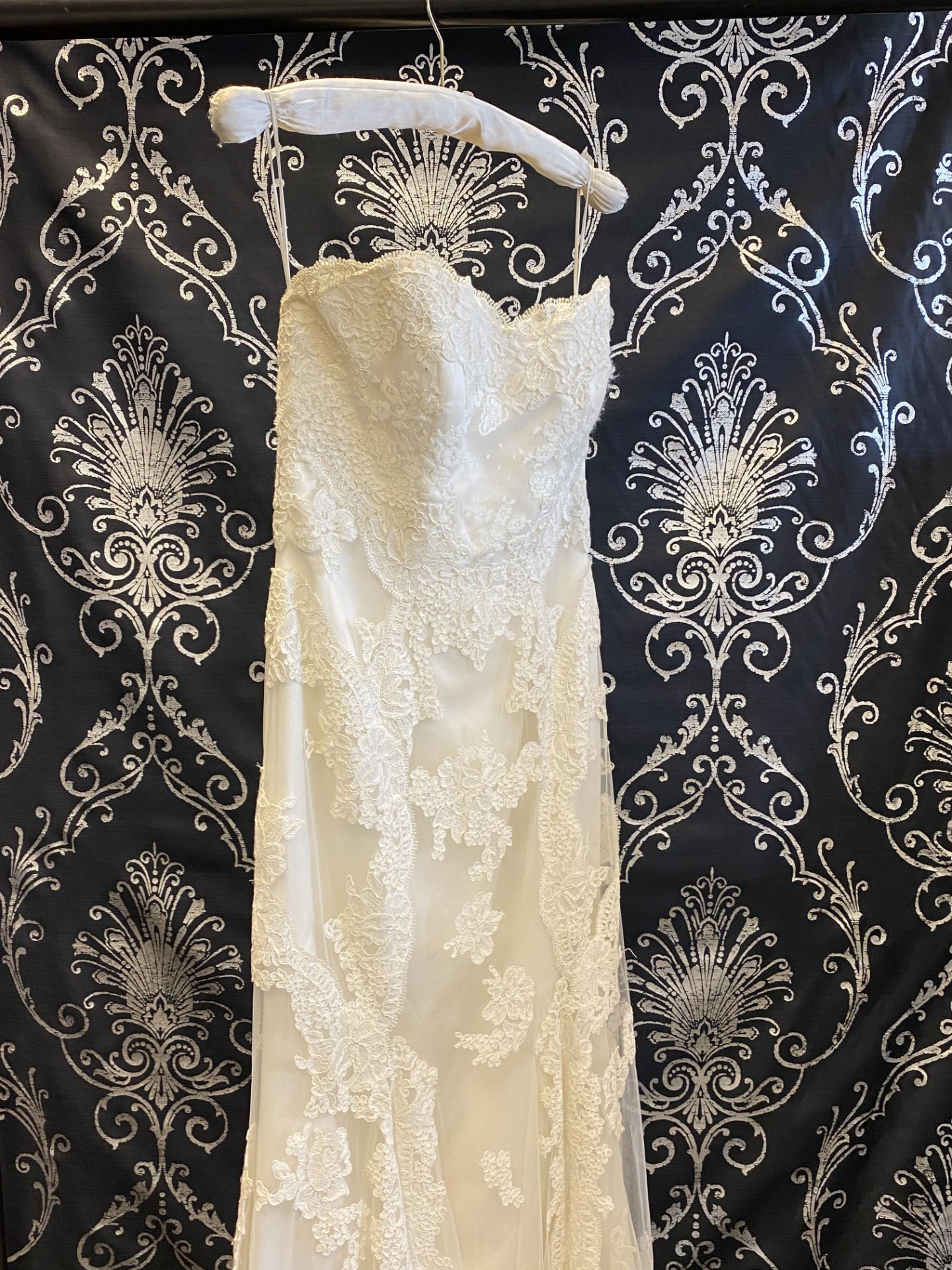 1 x LUSAN MANDONGUS 'Valli' Stunning Strapless Lace Overlay Designer Wedding Dress RRP £1,575 UK10 - Image 3 of 9